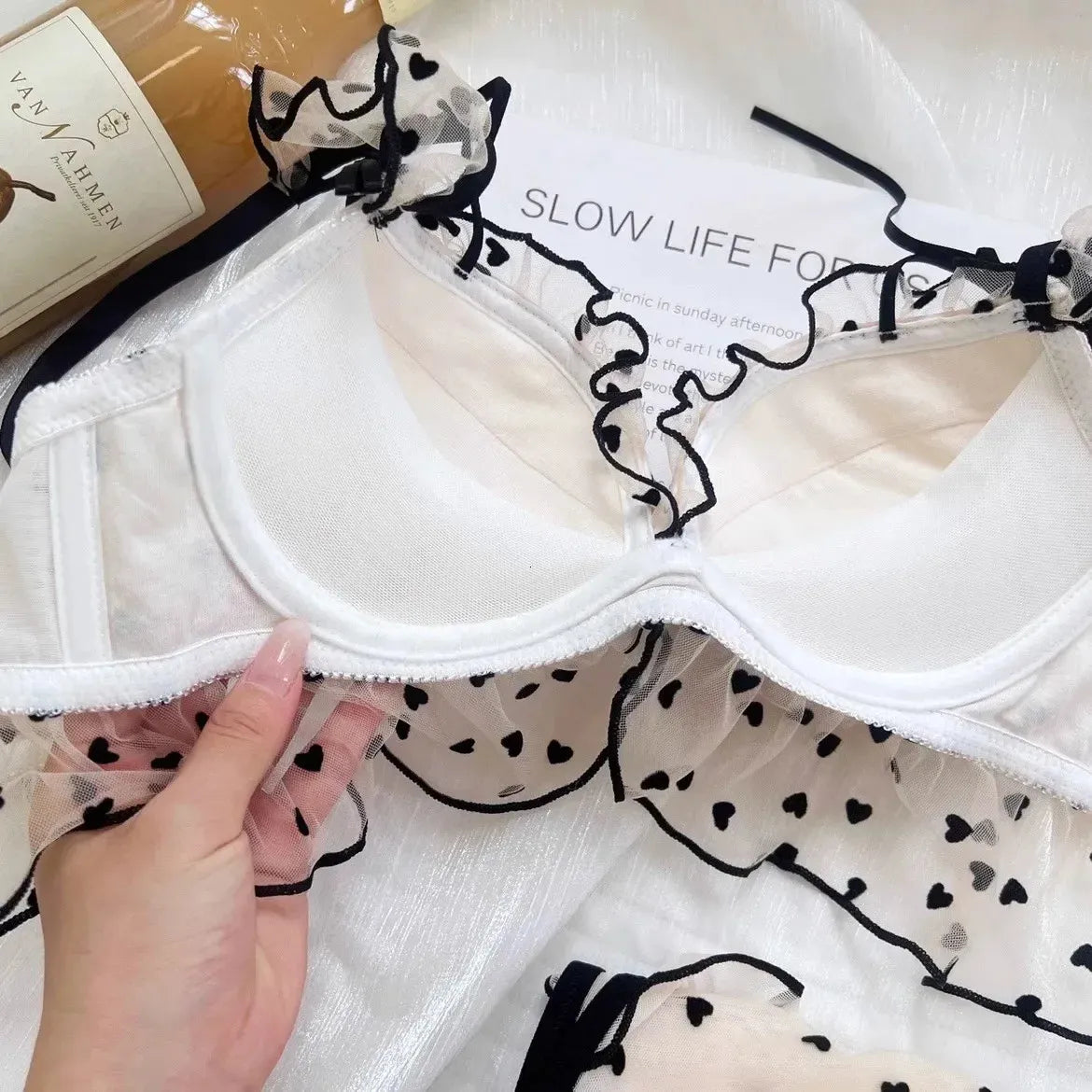 STYLISH FLORAL HEART EMBROIDED PUSHUP BRA