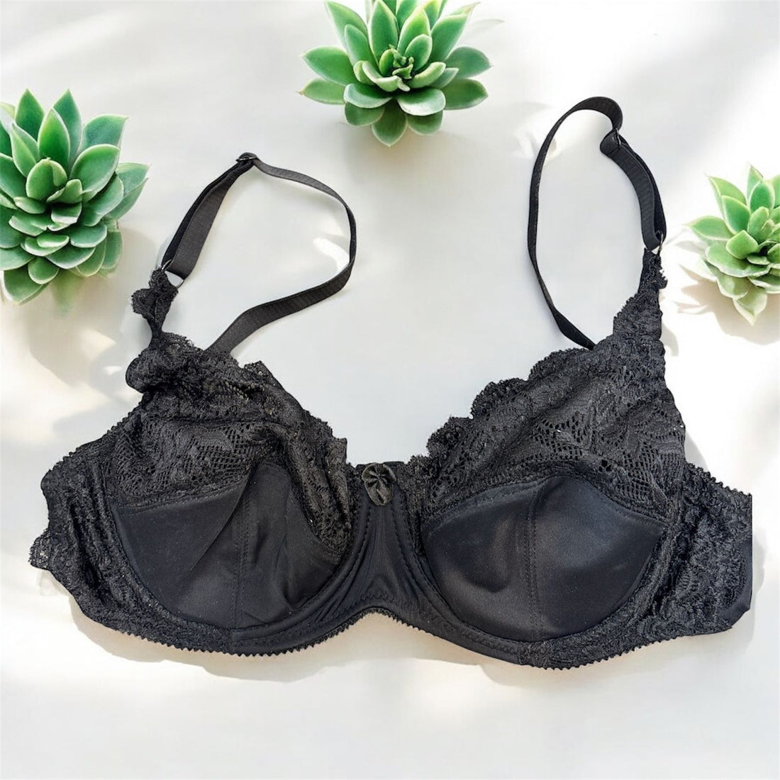 Wireless Lace Gathered Bra